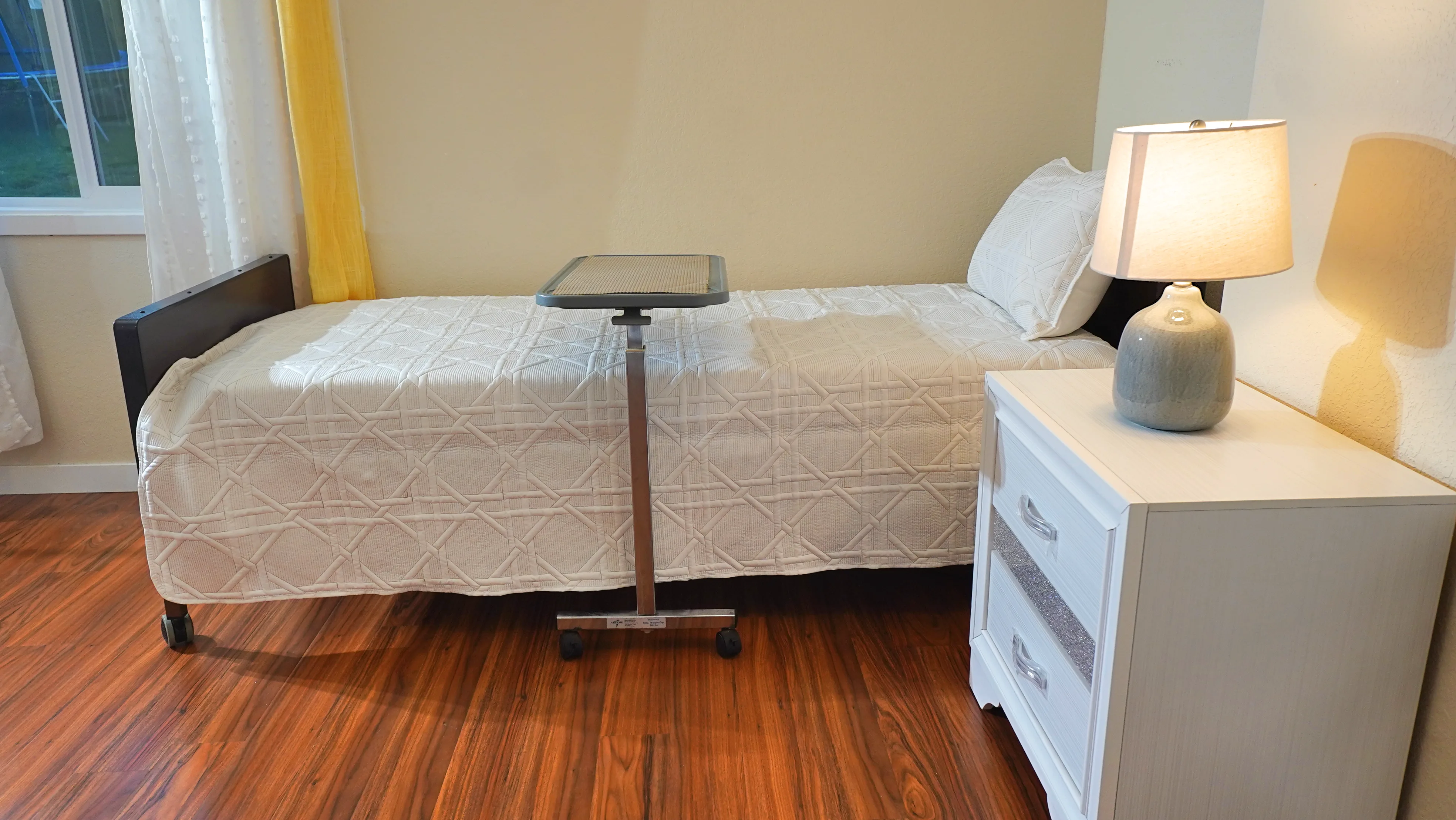 Comfortable care bedroom